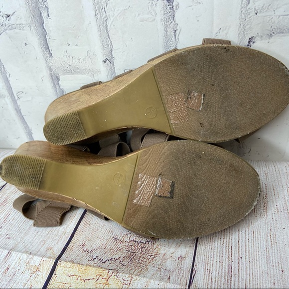 CL by Laundry tan wedge elastic band heels 10 - Picture 8 of 11